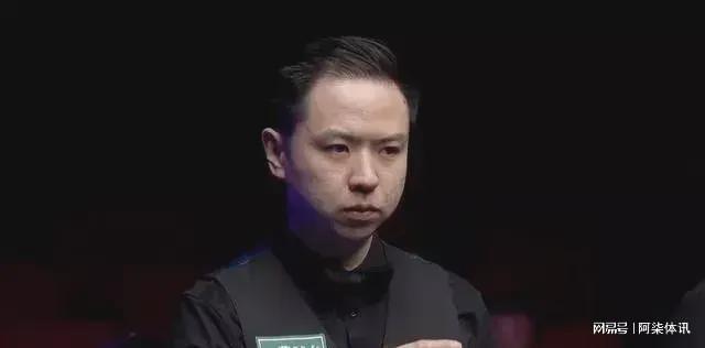 他的态度决 他的态度决