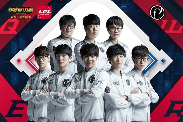 队员们进行 队员们进行