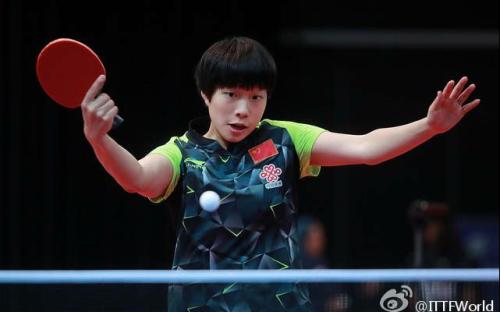 功中扮演了 功中扮演了