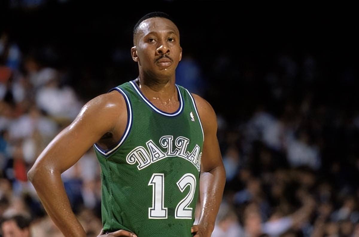 更是每一位 更是每一位