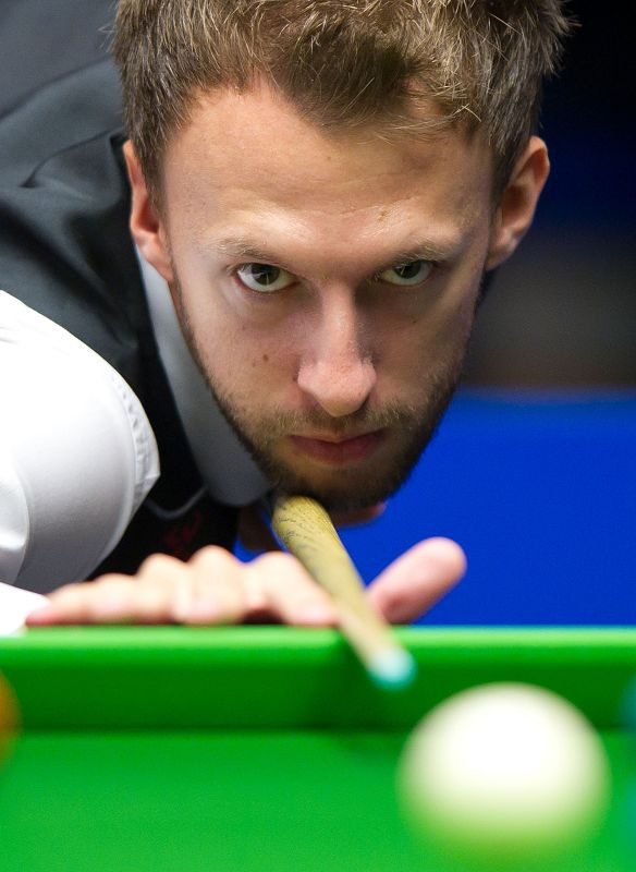 续竞争中占 续竞争中占