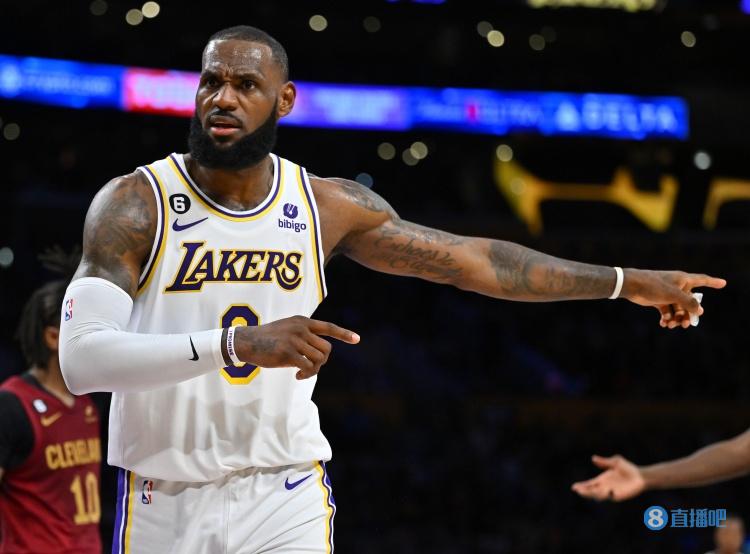 阿根廷与安哥拉的友谊赛，梅西和劳塔罗账户助攻破门