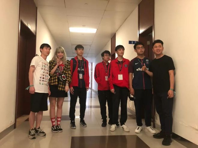据球队赛后